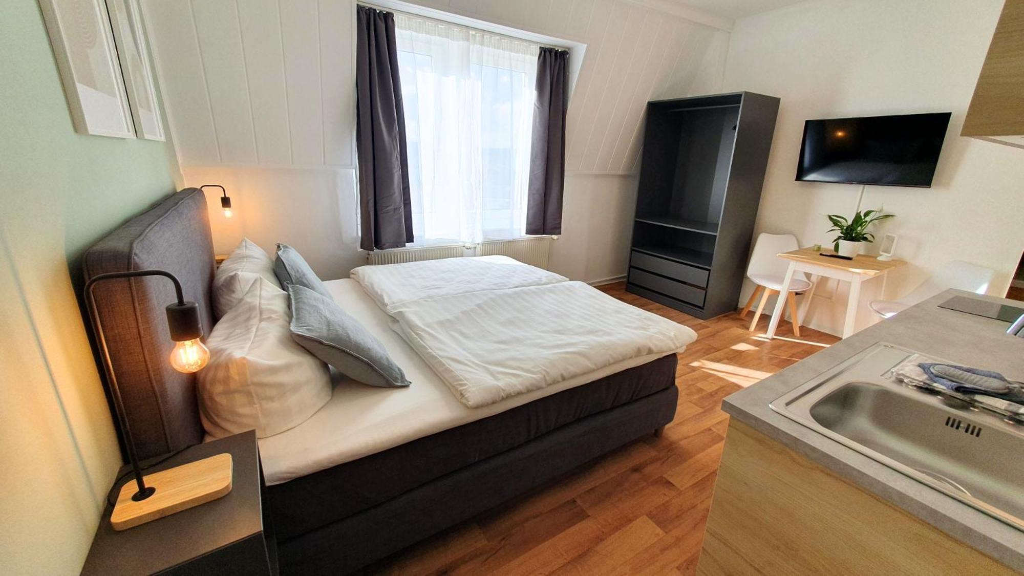 Good Stay Aparthotel Mit Kostenlosen Parkplaetzen เดรสเดน ภายนอก รูปภาพ