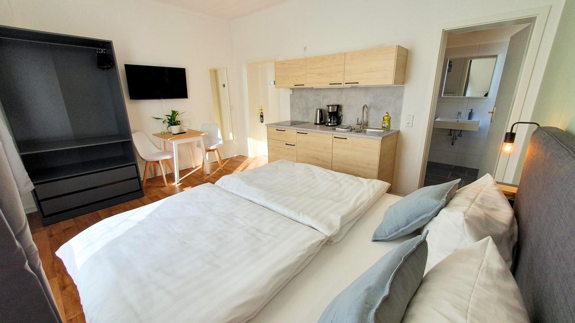 Good Stay Aparthotel Mit Kostenlosen Parkplaetzen เดรสเดน ภายนอก รูปภาพ