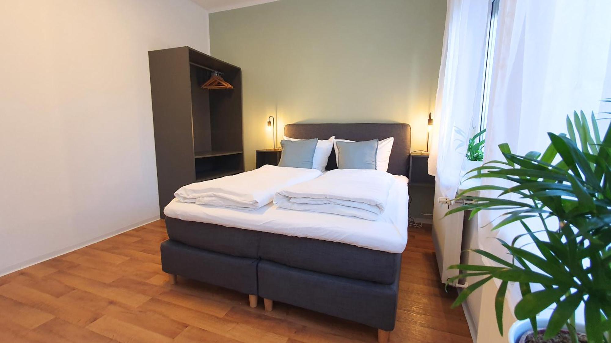 Good Stay Aparthotel Mit Kostenlosen Parkplaetzen เดรสเดน ภายนอก รูปภาพ